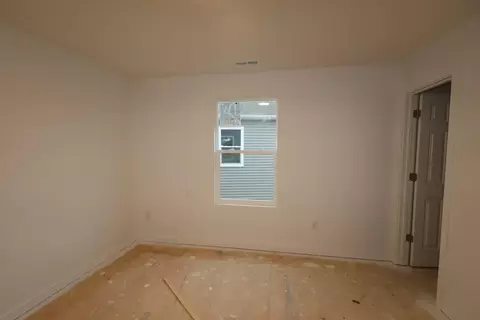 Bedroom - 1171 Brittany Dr, Delaware, OH 43015 photo 2 of 3