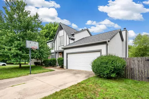 3226 Tumwater Valley Dr, Pickerington, OH 43147