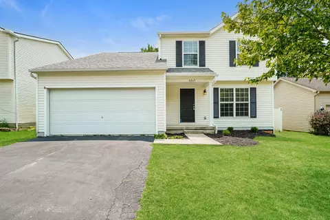 8245 Crete Ln, Blacklick, OH 43004