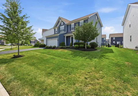 6830 Dulles Dr, Powell, OH 43065 photo 4