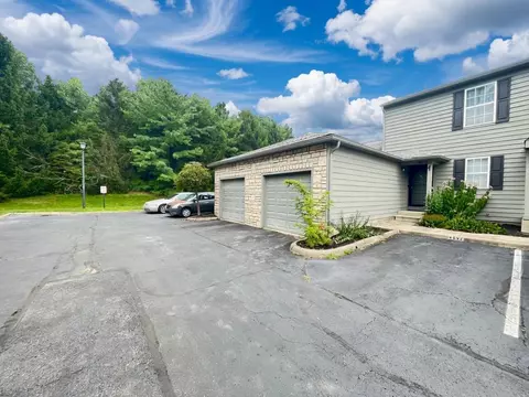 4052 Meadowick Dr #89B, Columbus, OH 43230
