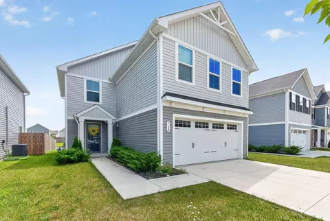768 S Walnut St, Marysville, OH 43040
