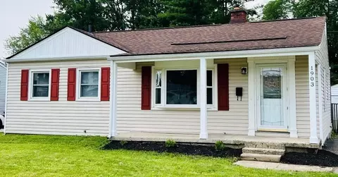 1903 E Beaumont Rd, Columbus, OH 43224