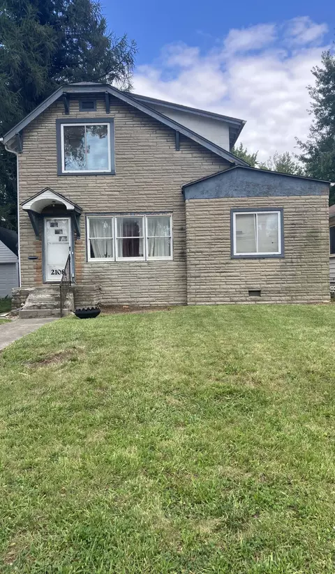 2108 Dartmouth Ave, Columbus, OH 43219
