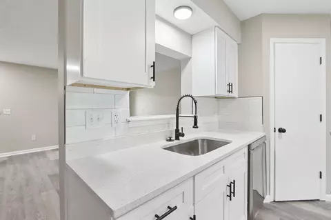 Kitchen - 235 Haystack Ave, Pataskala, OH 43062 photo 3 of 3