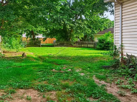 281 W 2nd St, Logan, OH 43138 photo 21