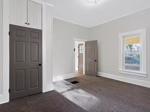281 W 2nd St, Logan, OH 43138 photo 7