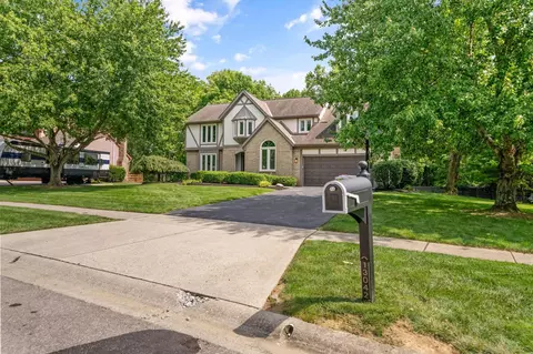 13042 Heatherstone Cir, Pickerington, OH 43147