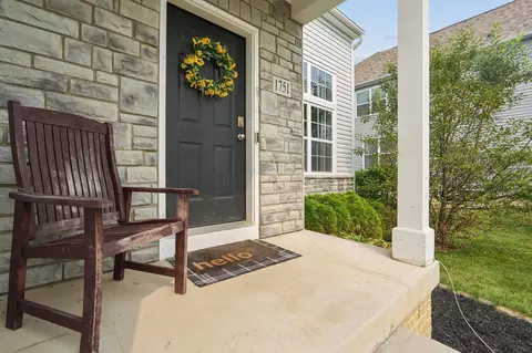 Exterior - 1751 Declaration Dr W, Lancaster, OH 43130 photo 6 of 7