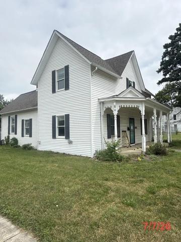 121 W Center St, London, OH 43140