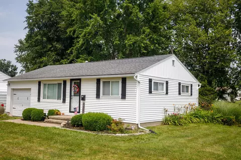 200 Chandler Ave #A, London, OH 43140