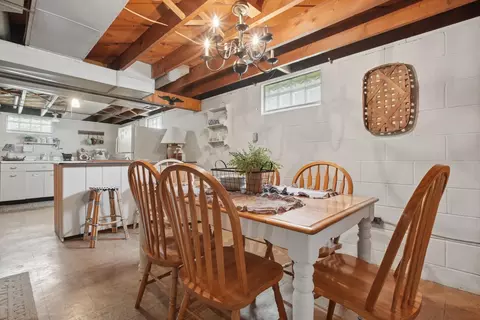 Dining - 1735 Wacker Dr, Lancaster, OH 43130 photo 2 of 2