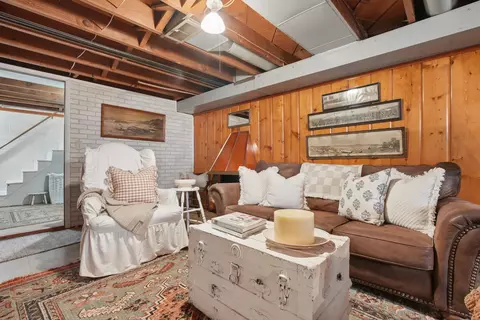 Living - 1735 Wacker Dr, Lancaster, OH 43130 photo 3 of 3
