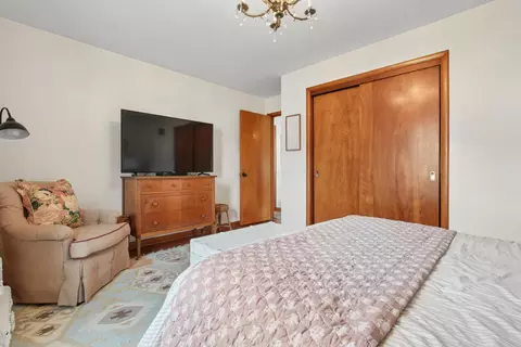 Bedroom - 1735 Wacker Dr, Lancaster, OH 43130 photo 2 of 4