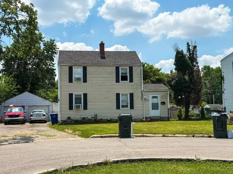 2289 Traymore Pl, Columbus, OH 43211