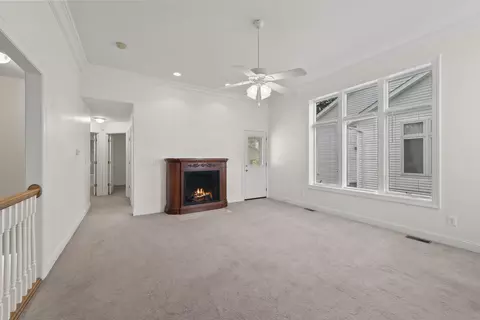 Living - 103 Dixon St, Edison, OH 43320 photo 3 of 4