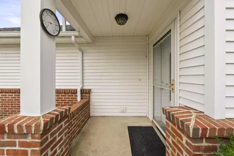 Exterior - 103 Dixon St, Edison, OH 43320 photo 6 of 8