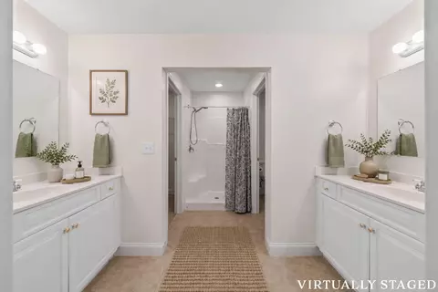 Entry Way - 103 Dixon St, Edison, OH 43320 photo 2 of 3