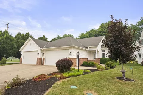 Exterior - 103 Dixon St, Edison, OH 43320 photo 3 of 8