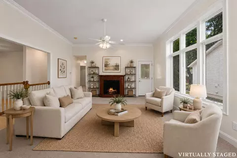 Living - 103 Dixon St, Edison, OH 43320 photo 1 of 4