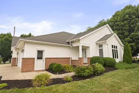 Exterior - 103 Dixon St, Edison, OH 43320 photo 4 of 8