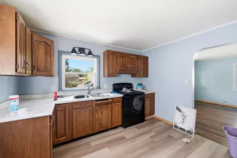 Kitchen - 623 Cooper St, Kenton, OH 43326 photo 1 of 2