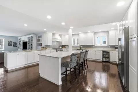 Kitchen - 505 S Broadmoor Blvd, Springfield, OH 45504 photo 1 of 4