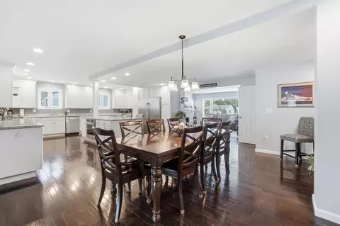 Dining - 505 S Broadmoor Blvd, Springfield, OH 45504 photo 2 of 2