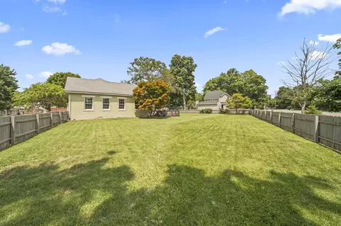 Exterior - 832 Pershing Dr, Circleville, OH 43113 photo 6 of 25