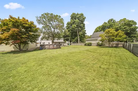 Exterior - 832 Pershing Dr, Circleville, OH 43113 photo 7 of 25