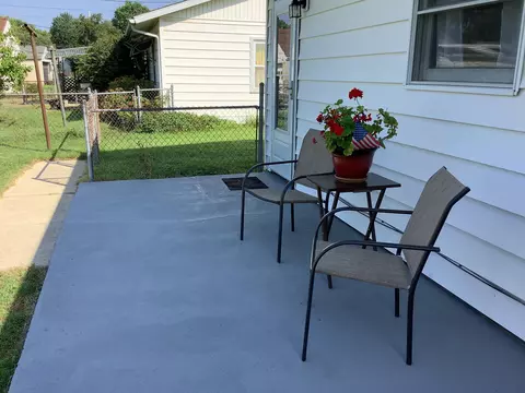Exterior - 471 Stella Ave, Circleville, OH 43113 photo 1 of 1