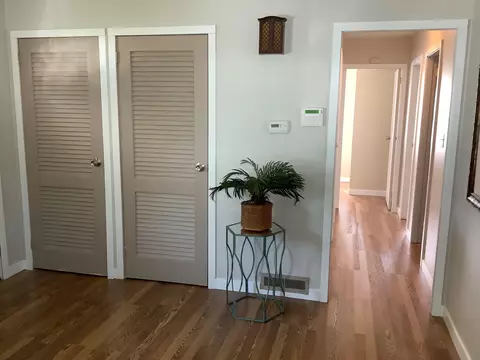 Entry Way - 471 Stella Ave, Circleville, OH 43113 photo 1 of 1
