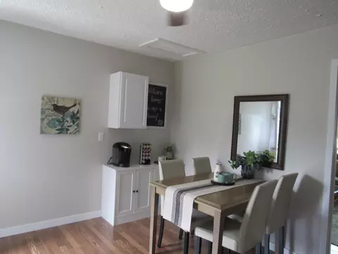 Dining - 471 Stella Ave, Circleville, OH 43113 photo 2 of 2