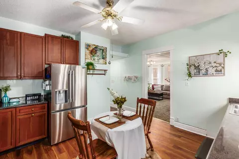 Dining - 142 E Main St, Newark, OH 43055 photo 3 of 3