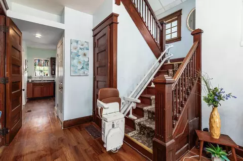 Entry Way - 142 E Main St, Newark, OH 43055 photo 5 of 8