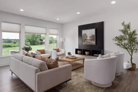 Living - 7308 Concord Rd, Delaware, OH 43015 photo 2 of 4