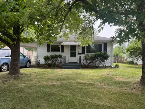 858 W Stephen Dr W, Columbus, OH 43204
