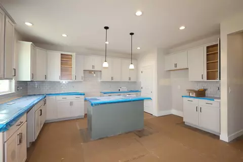 Kitchen - 3928 Maize View Dr, Powell, OH 43065 photo 3 of 3
