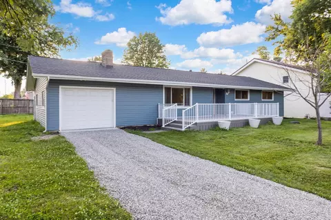 13375 Laurel Rd NE, Thornville, OH 43076