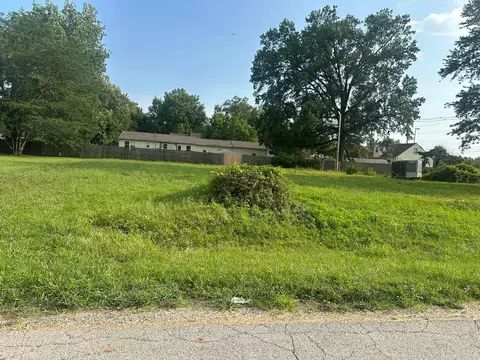 3703 E Genessee Ave, Columbus, OH 43219