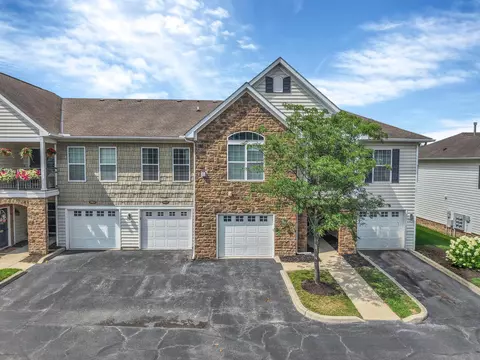 6252 Hudson Reserve Way #6252, Westerville, OH 43081