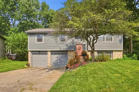 6794 Cowan St, Dublin, OH 43017