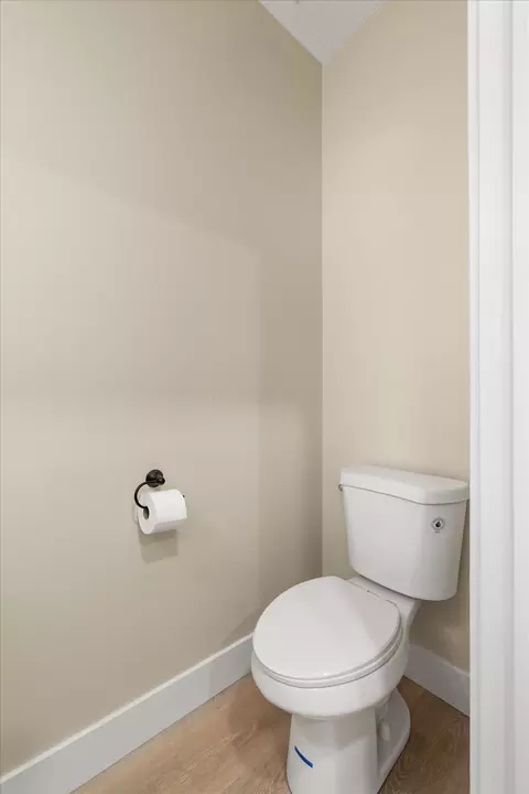 Bath - 1327 S Trimble Rd, Mansfield, OH 44907 photo 2 of 6