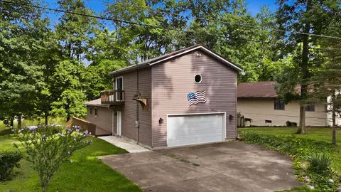 1197 Ginko Dr, West Salem, OH 44287