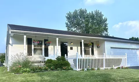 8844 Atherton Rd, Powell, OH 43065