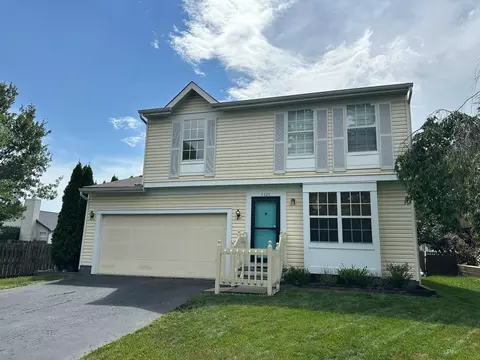 3325 Paradise Ave, Hilliard, OH 43026
