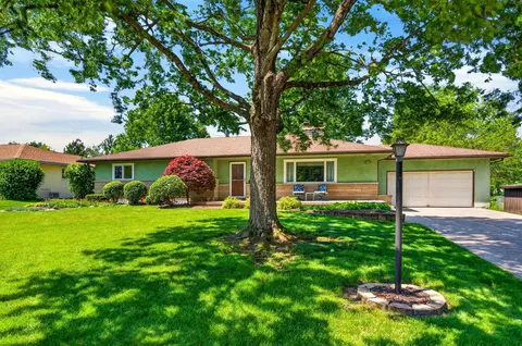 260 N Trine St, Canal Winchester, OH 43110