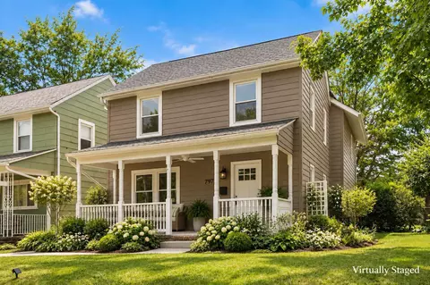 797 Gladden Rd, Columbus, OH 43212
