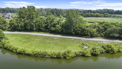 0 Sweet Pea Ln, Thornville, OH 43076