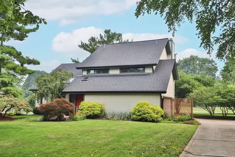 5318 Derringer Dr, Westerville, OH 43081